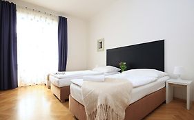 Quadrio Bedroom Central Apartment